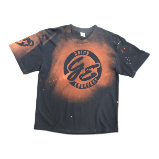 GRIND EVERYDAY Heart on Ya Sleeve Tee